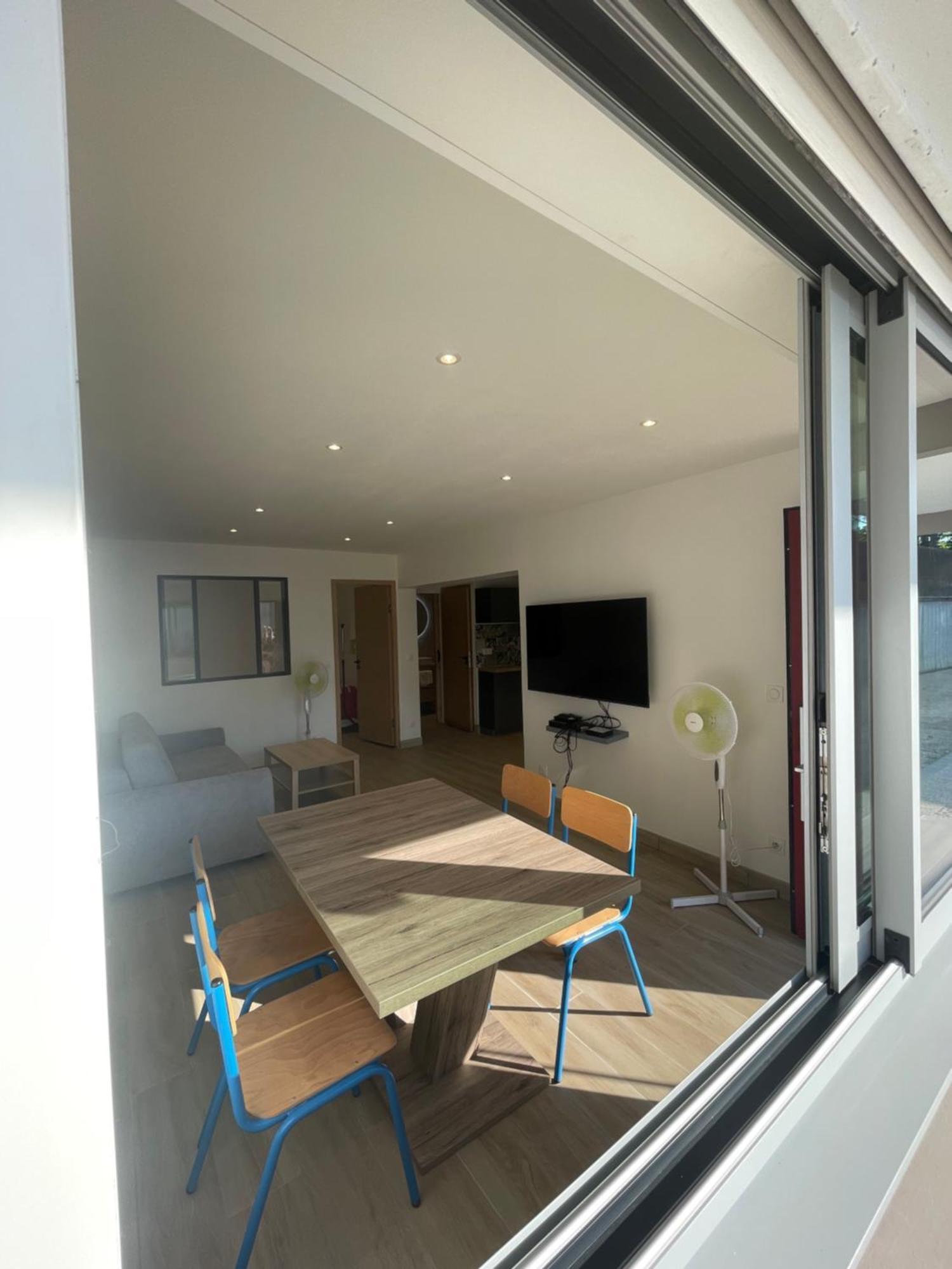 Appartement Ou Studio En Hyper Centre, Pour La Plage Et La Rue Pietonne Il Suffit De Traverser La Rue , Voir La Photo Principale Андерно-ле-Бэн Экстерьер фото