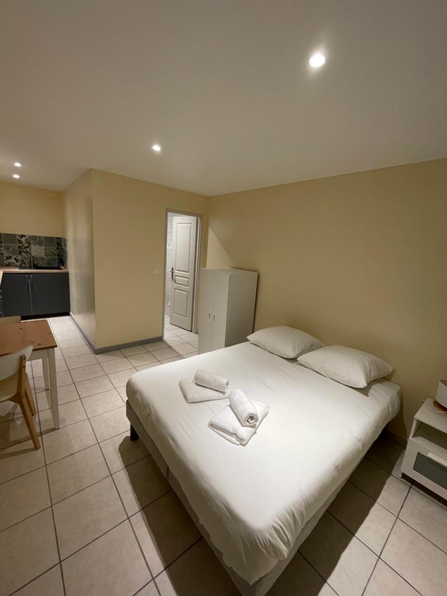 Appartement Ou Studio En Hyper Centre, Pour La Plage Et La Rue Pietonne Il Suffit De Traverser La Rue , Voir La Photo Principale Андерно-ле-Бэн Экстерьер фото